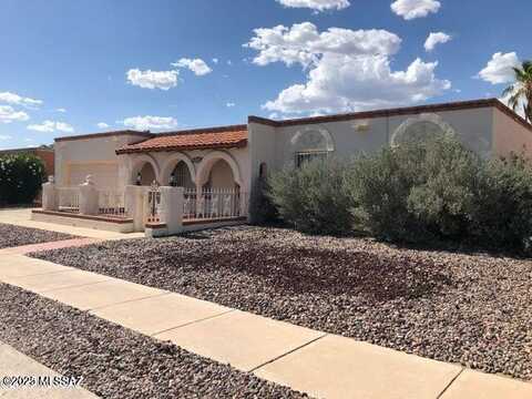9449 E Barrudean Hills Street, Tucson, AZ 85710