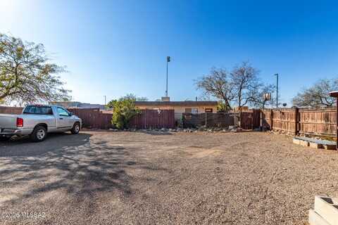 2437 N Edith Boulevard, Tucson, AZ 85716