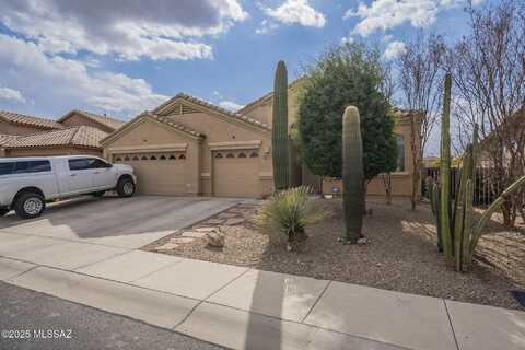 7081 W Lone Flower Drive, Tucson, AZ 85743
