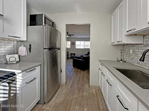 1458 S Palo Verde, Tucson, AZ 85713