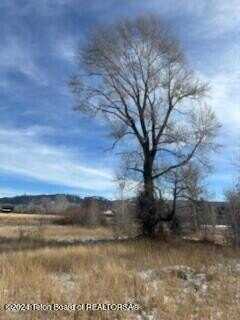 1121 RAINBOW Loop, Driggs, ID 83422