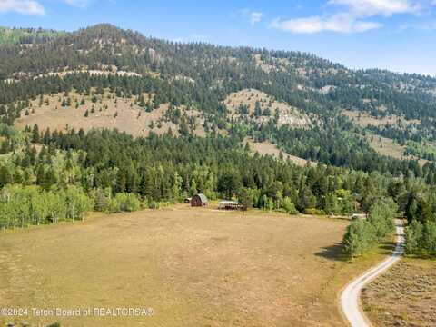 6255 US HIGHWAY 22, Wilson, WY 83014