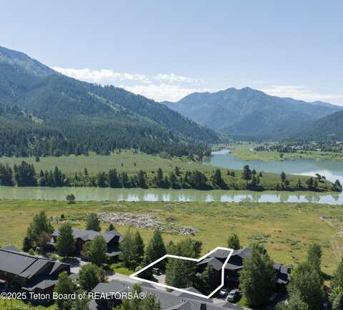 30 BLUE WING Lane, Alpine, WY 83128