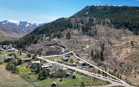 11400 S HOBACK JUNCTION SOUTH Road, Hoback Jct., WY 83001