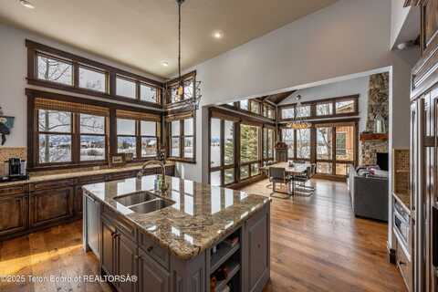 380 COTTONGRASS Road, Driggs, ID 83422
