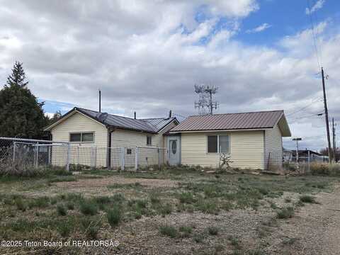 159 OAK Street, Labarge, WY 83123