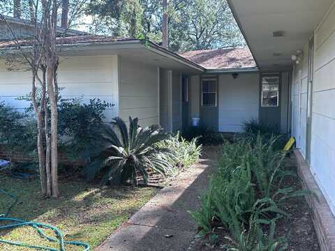 255 N VILLAS CT unit: 1, Tallahassee, FL 32303