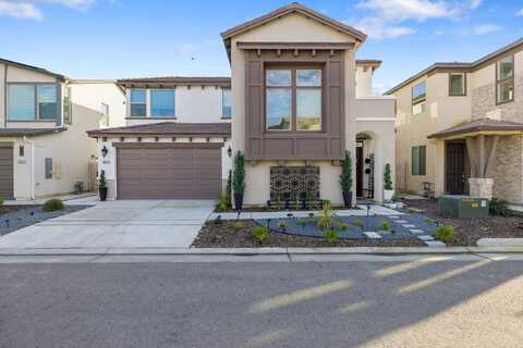 3413 W Florence Avenue, Visalia, CA 93277