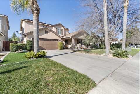 3831 S Watson Street, Visalia, CA 93277