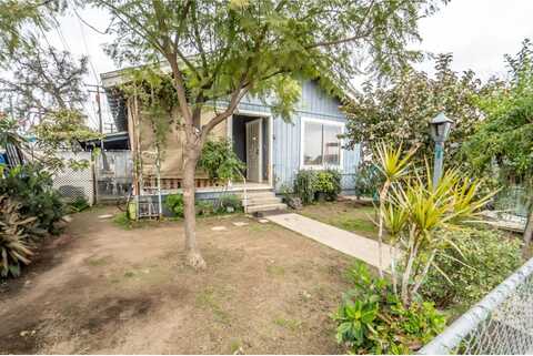 116 W Owens Avenue, Tulare, CA 93274