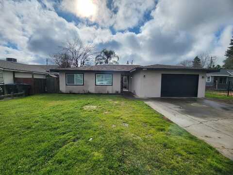 409 W Walnut Avenue, Visalia, CA 93277