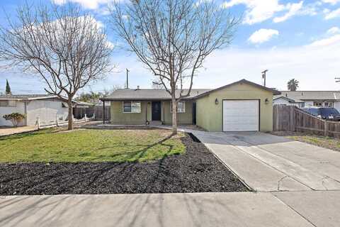 756 E North Way, Dinuba, CA 93618