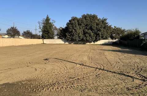 2650 N Kayenta Street, Visalia, CA 93291