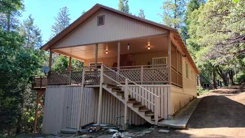 1531 Forest Drive, Camp Nelson, CA 93265