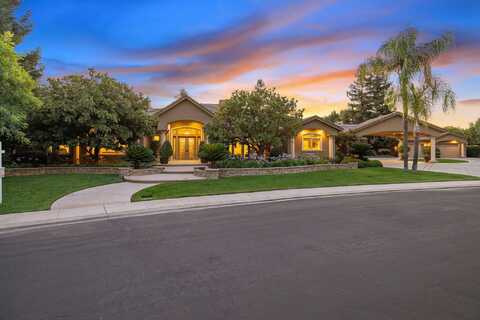 1971 Cabernet Drive, Tulare, CA 93274