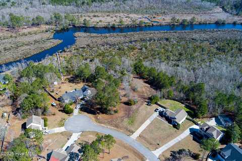 224 Gelynda Court, Holly Ridge, NC 28445