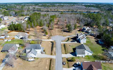 118 Norine Drive, Holly Ridge, NC 28445