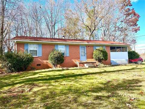 2102 Walshtown Road, Boomer, NC 28606