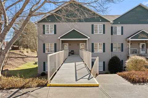 226 Lola Lane, Pilot Mountain, NC 27041