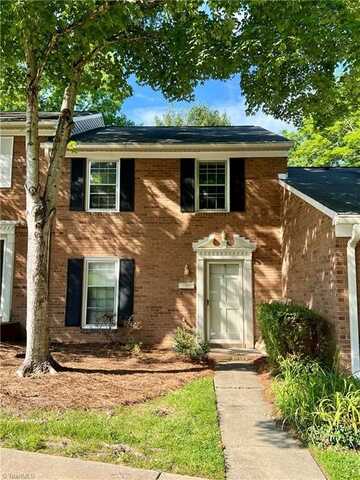 3990 Valley Court, Winston Salem, NC 27106