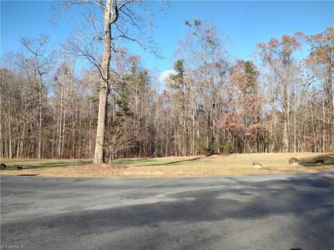 102 Harborgate Drive, Denton, NC 27239