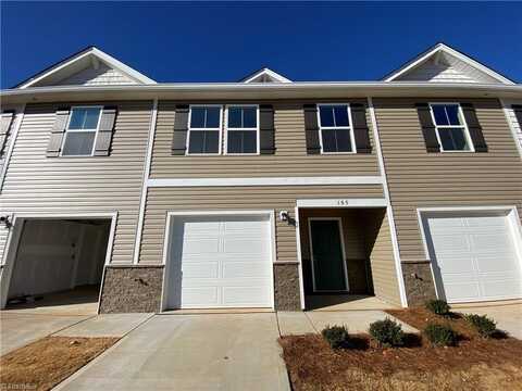 105 Knob Lane, Advance, NC 27006