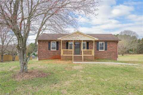 276 Pleasant Acre Drive, Mocksville, NC 27028