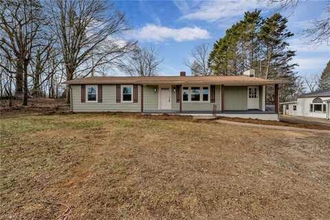 406 Oakwoods Road, Wilkesboro, NC 28697