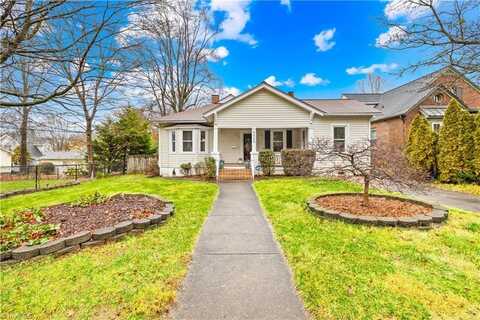 2245 Parkway Drive, Winston Salem, NC 27103