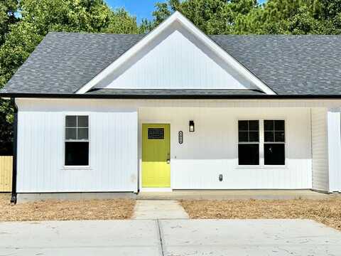 506 S Smithfield Street, Selma, NC 27576