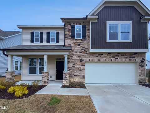 1336 Weavers Trace Drive, Zebulon, NC 27597