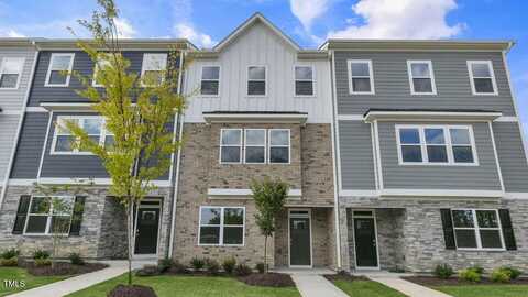 821 Washington Street, Fuquay Varina, NC 27526