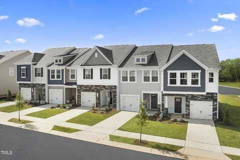 35 Honeydew Way, Clayton, NC 27520