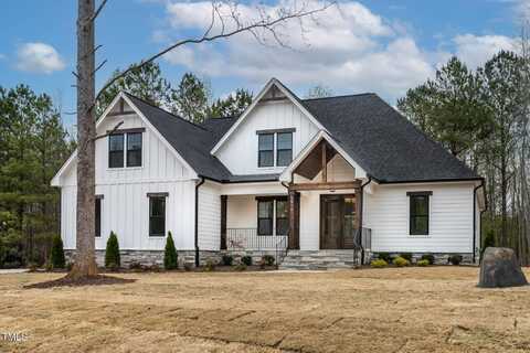 3912 Cedar Knolls Drive, Youngsville, NC 27596