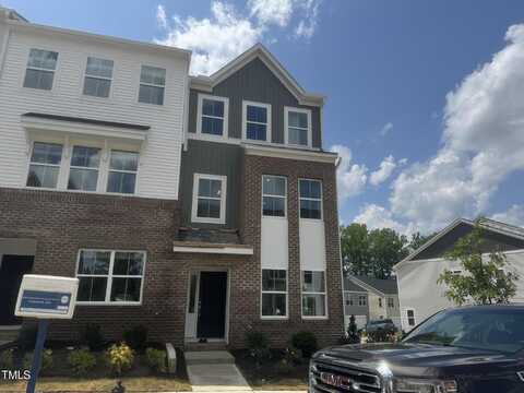 304 Chesapeak Commons Street, Garner, NC 27529