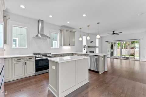 5 Bart Street, Raleigh, NC 27610