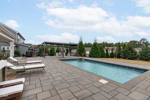 108 Scarlet Tanager Circle, Holly Springs, NC 27540