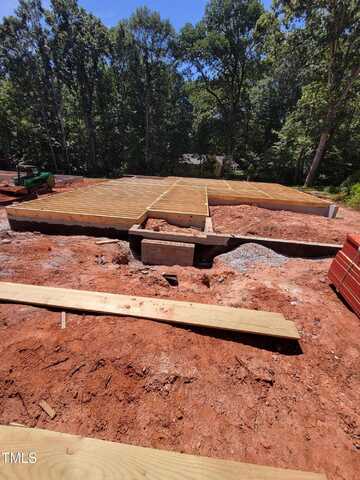 8721 Little Deer Lane, Raleigh, NC 27613