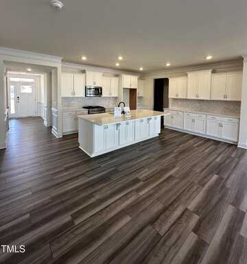 52 Quail Point Cir, Clayton, NC 27520
