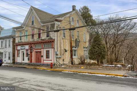 100 E MARKET STREET, WILLIAMSTOWN, PA 17098