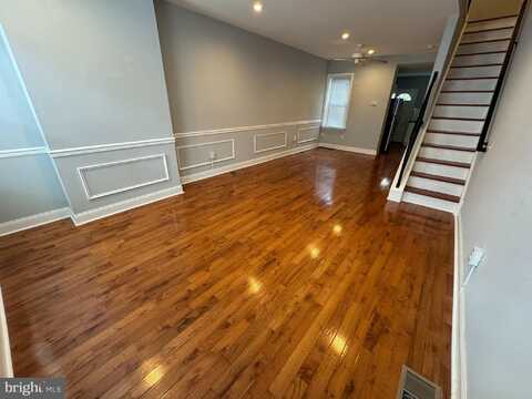 1423 N DOVER STREET, PHILADELPHIA, PA 19121