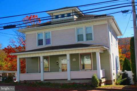 434 E MARKET STREET, WILLIAMSTOWN, PA 17098