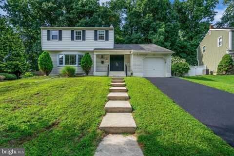 11 DARIEN DRIVE, CHERRY HILL, NJ 08003