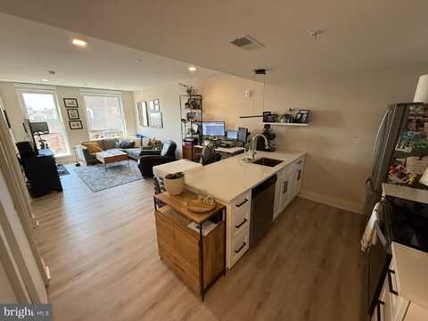 1805 N HOWARD STREET, PHILADELPHIA, PA 19122