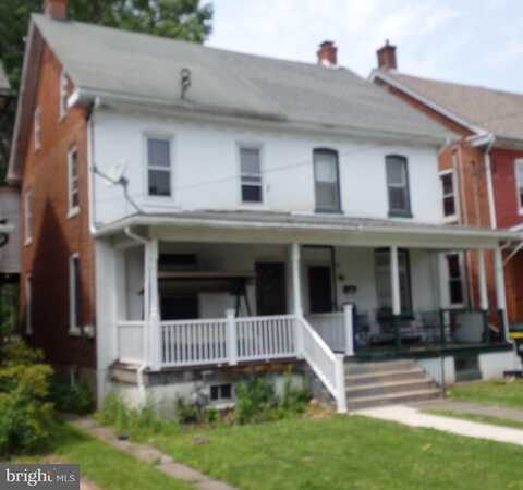 517 W 5TH STREET, PENNSBURG, PA 18073