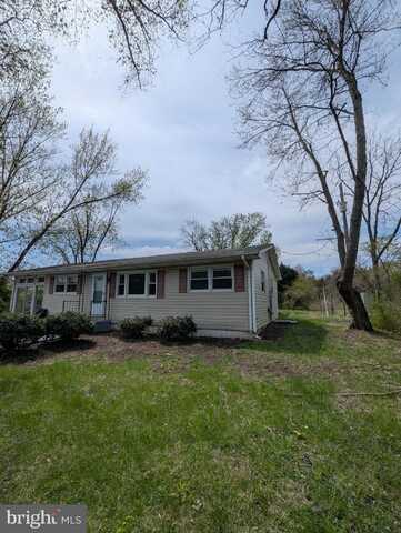 8608 LINTON HALL ROAD, BRISTOW, VA 20136