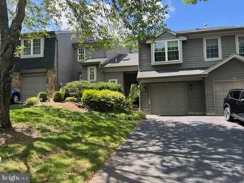 40 ROXBURY COURT, PRINCETON, NJ 08540