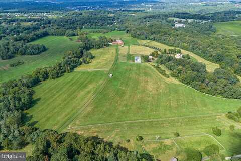110 FROG HOLLOW ROAD, EAST FALLOWFIELD TOWNSHIP, PA 19320