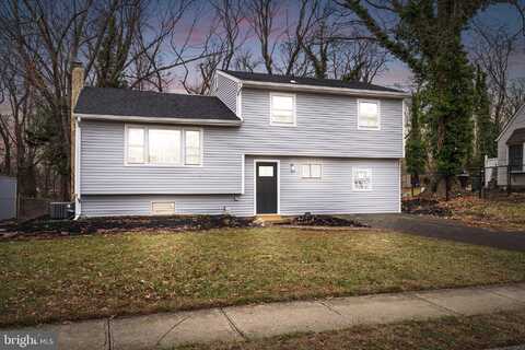 72 KINO BOULEVARD, HAMILTON, NJ 08619