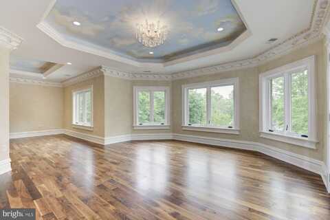 35B ELSIRAGY COURT, MCLEAN, VA 22102
